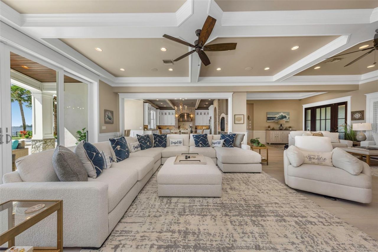 1744 Santa Barbara Drive, Dunedin, FL 34698 Photo