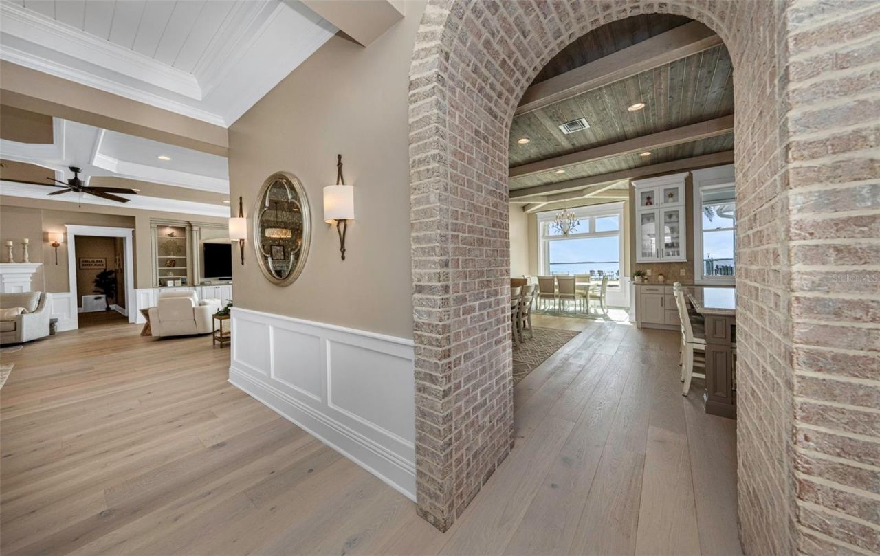 1744 Santa Barbara Drive, Dunedin, FL 34698 Photo