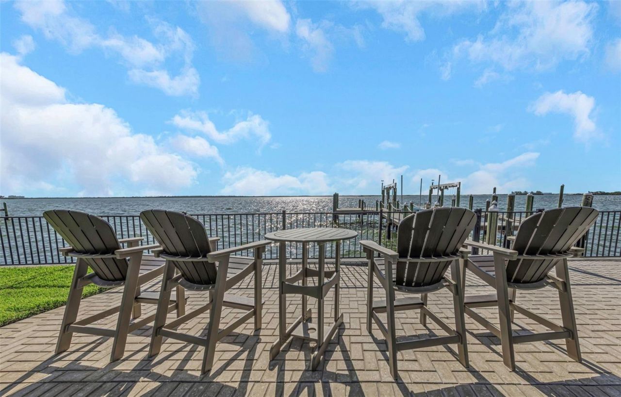 1744 Santa Barbara Drive, Dunedin, FL 34698 Photo
