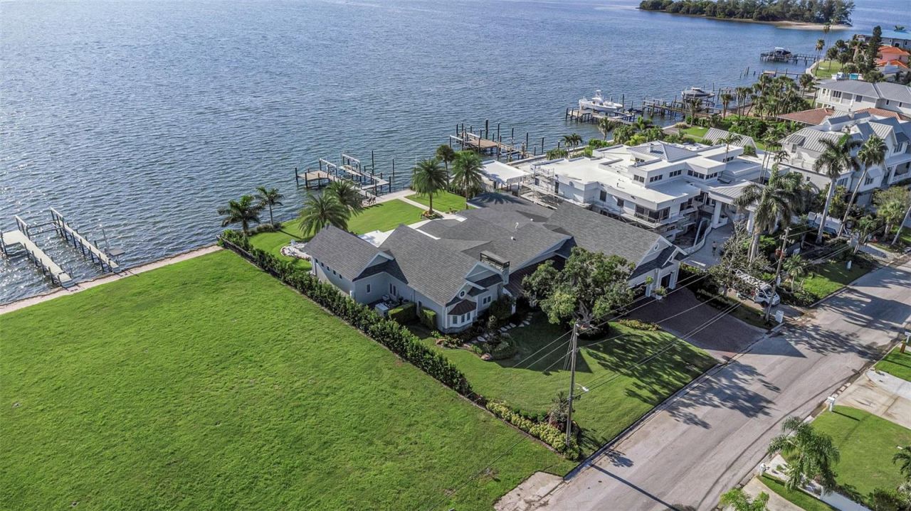 1744 Santa Barbara Drive, Dunedin, FL 34698 Photo