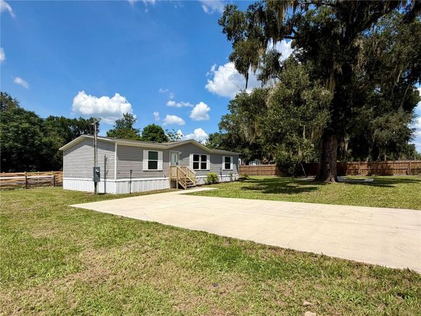 11057 SE 132ND PLACE , OCKLAWAHA, FL 32179