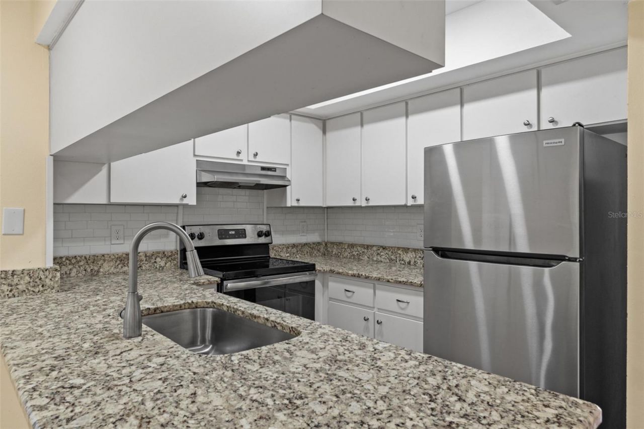 9108 Spring Hill Drive, Spring Hill, FL 34608 Photo