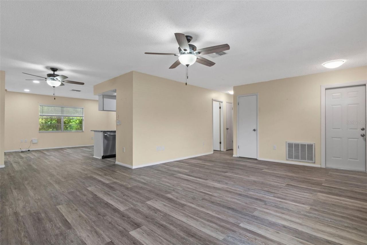 9108 Spring Hill Drive, Spring Hill, FL 34608 Photo