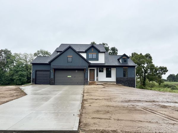 655 Sunfield Drive, Byron Center, MI 49315