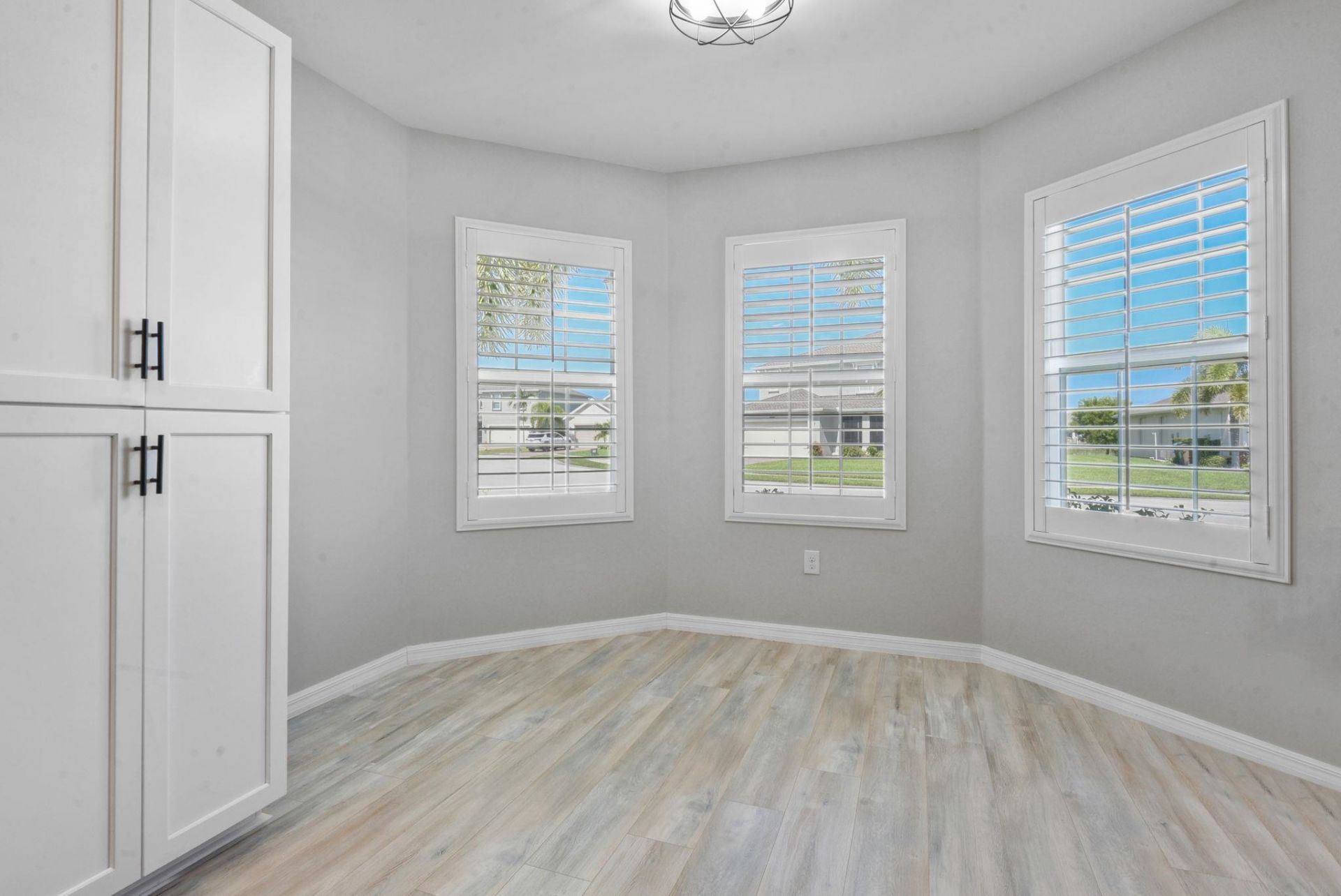 3407 Cancun Ct, Cape Coral, FL 33909 Photo