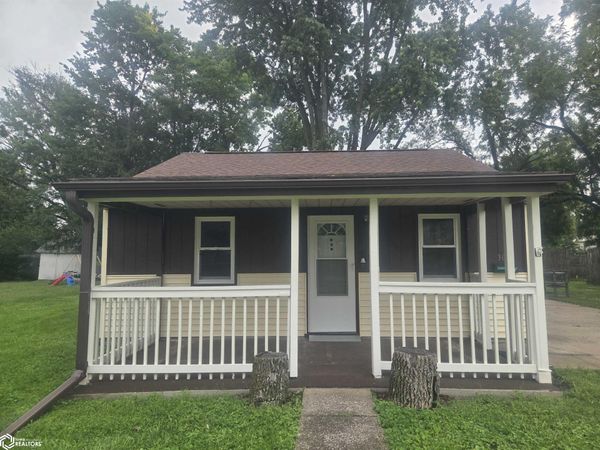 304 N Jay Street, Mount Pleasant, IA 52641