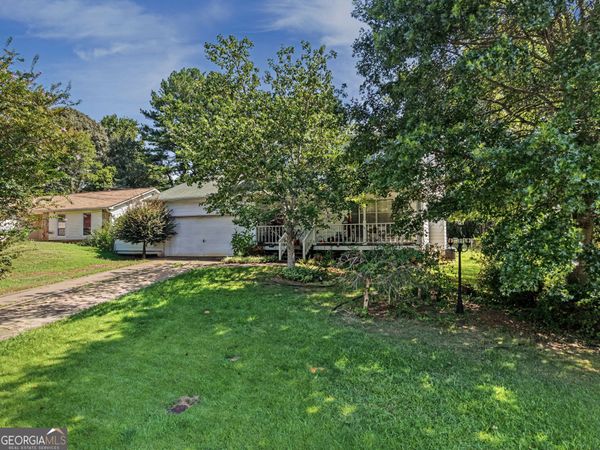 195 Kingsport Drive, Lawrenceville, GA 30046