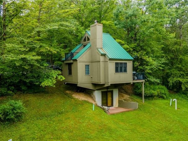 12 Abbott Hill Road Extension , Boston, NY 14025