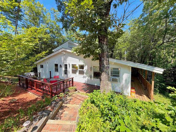 140 Mountain View Drive, Conway, NH 03818