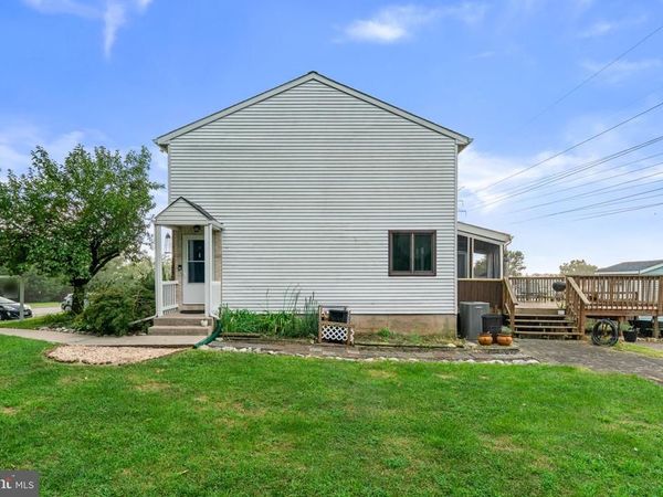 40 TOWNS COURT, ROSEDALE, MD 21237