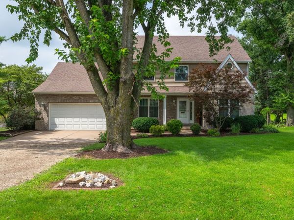 902 Idaho Avenue , Davenport, IA 52804