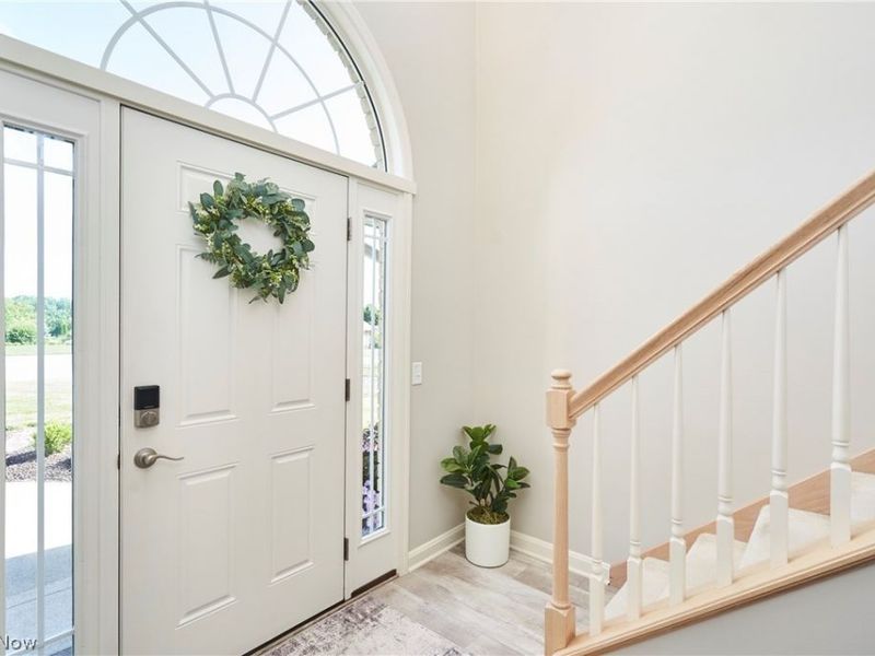 7950 Loriwood Circle NW, Massillon, OH 44646 Photo 3