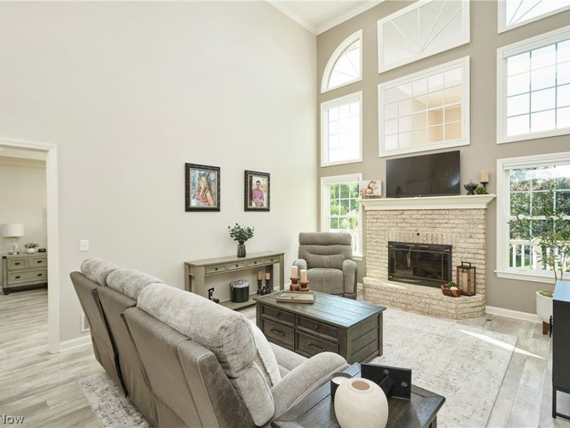 7950 Loriwood Circle NW, Massillon, OH 44646 Photo 4
