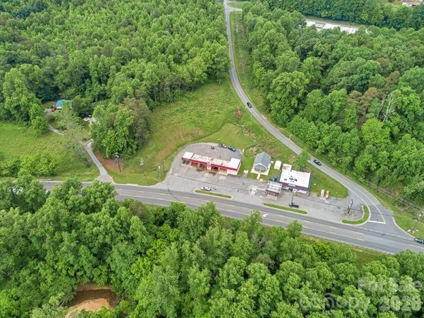 2730 226 Highway S, Marion, NC 28752