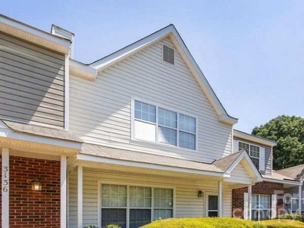 3134 Summercroft Lane , Charlotte, NC 28269