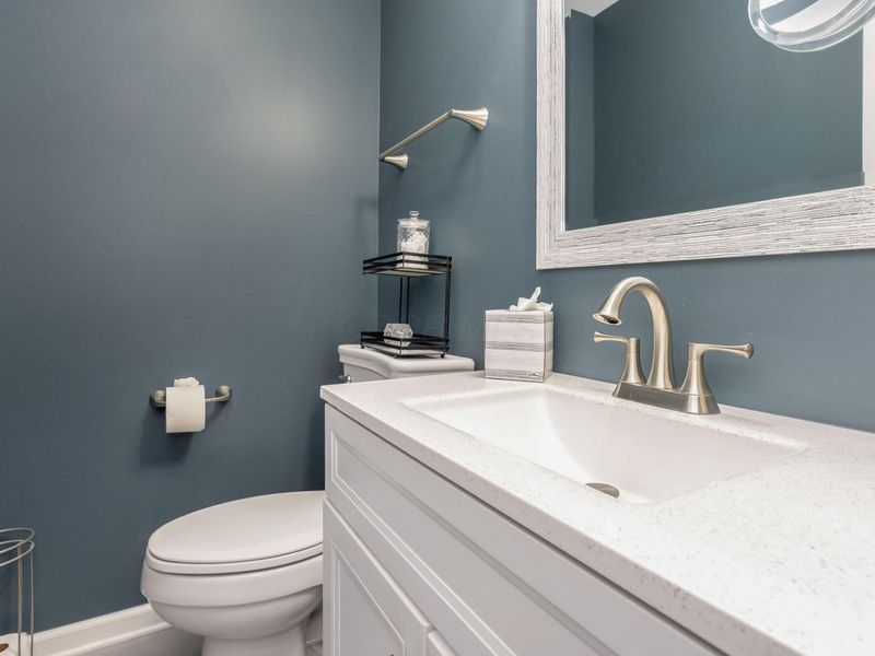 2828 Chateau Circle, Unit 84, Columbus, OH 43221 Photo 23