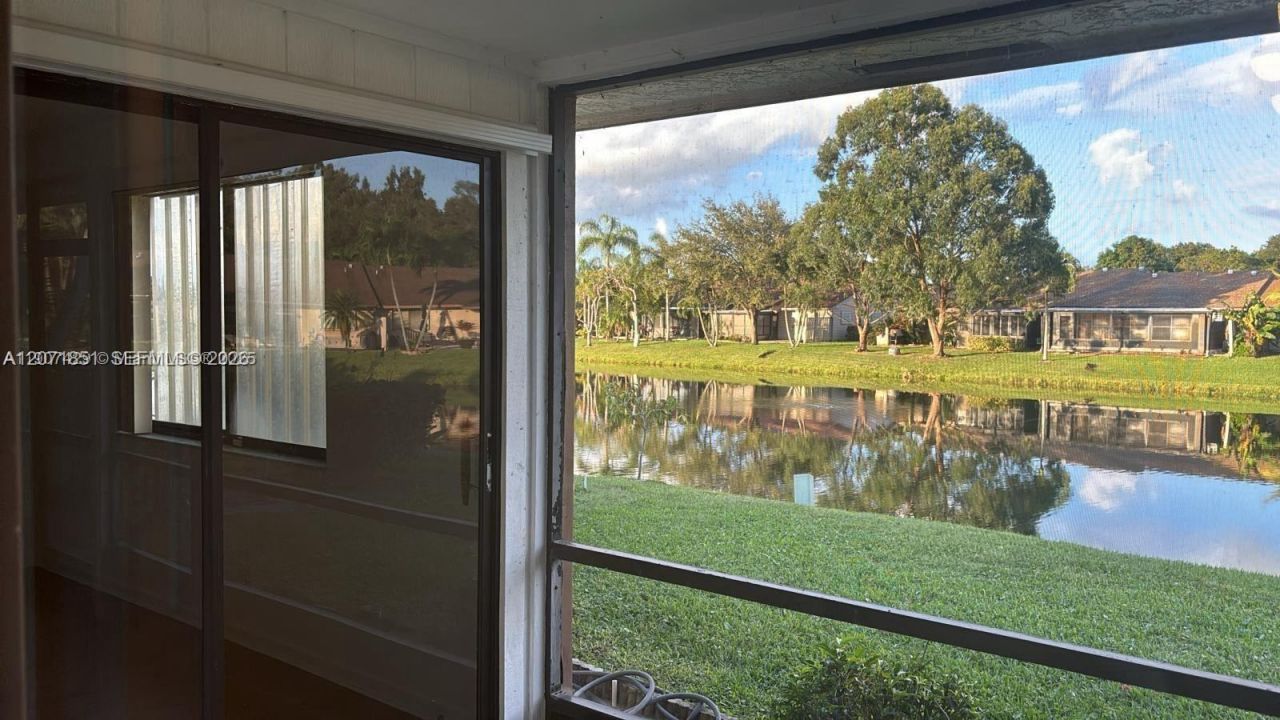 3 Finsbury Ln , Boynton Beach, FL 33426 Photo