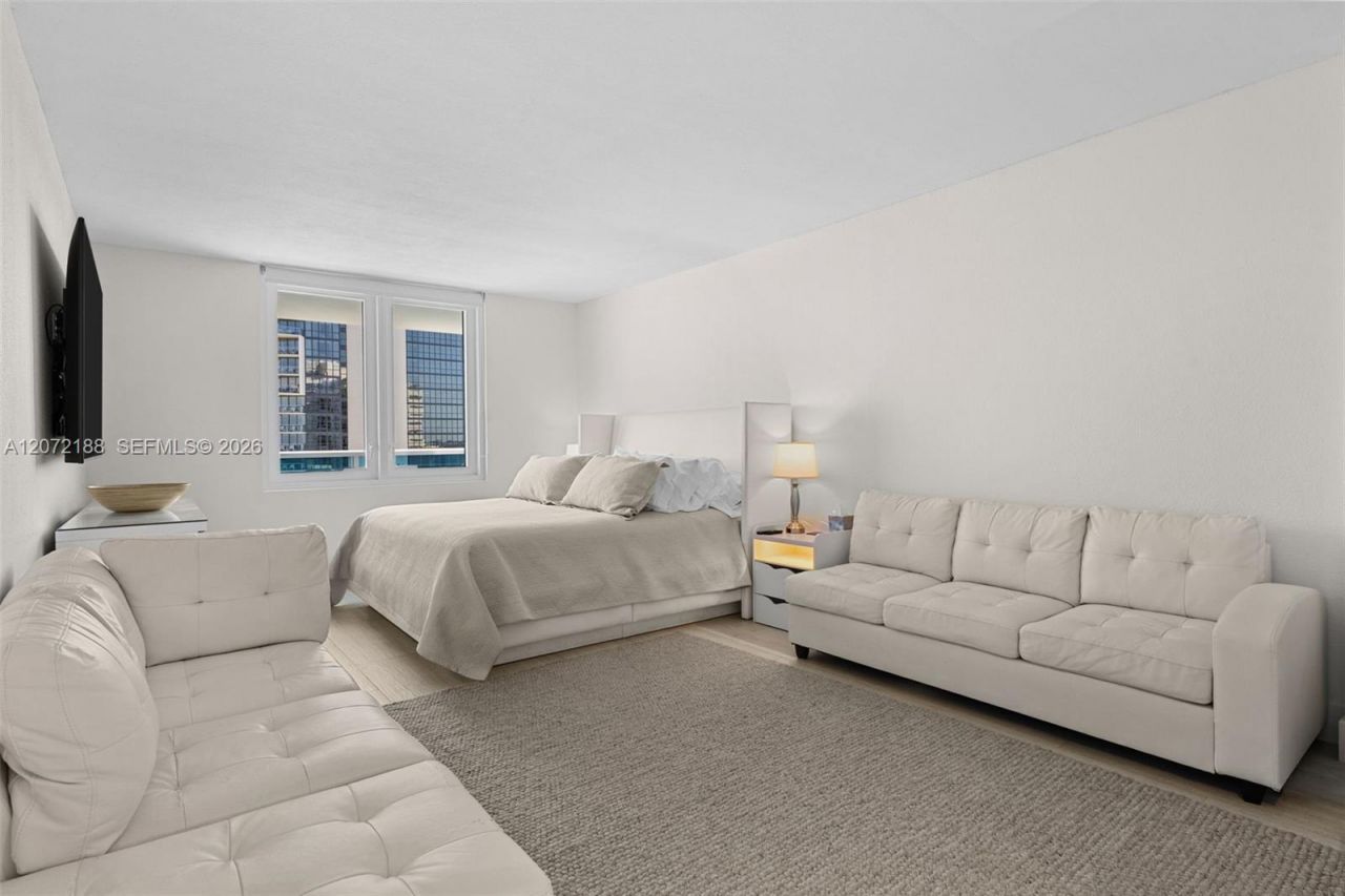 2301 Collins Ave , Unit 1007, Miami Beach, FL 33139 Photo