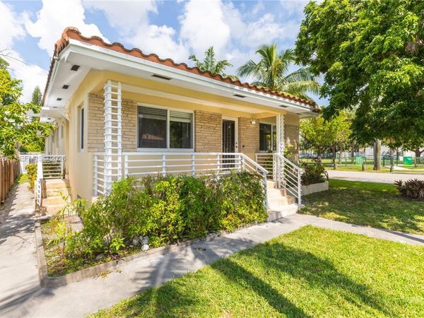 5990 NE 5th Ave, Miami, FL 33137