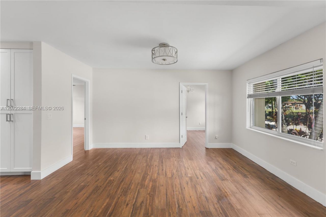 5990 NE 5th Ave, Miami, FL 33137 Photo