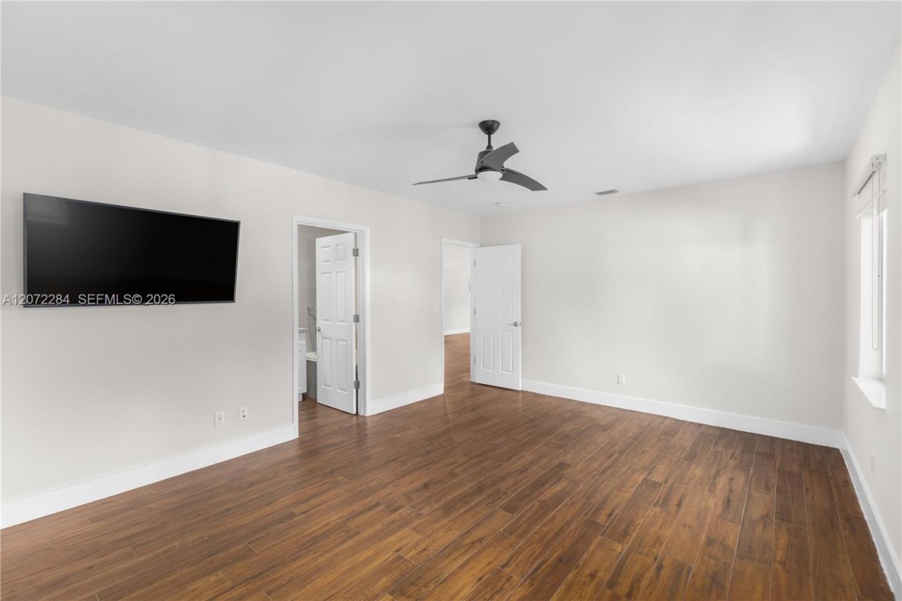 5990 NE 5th Ave, Miami, FL 33137 Photo