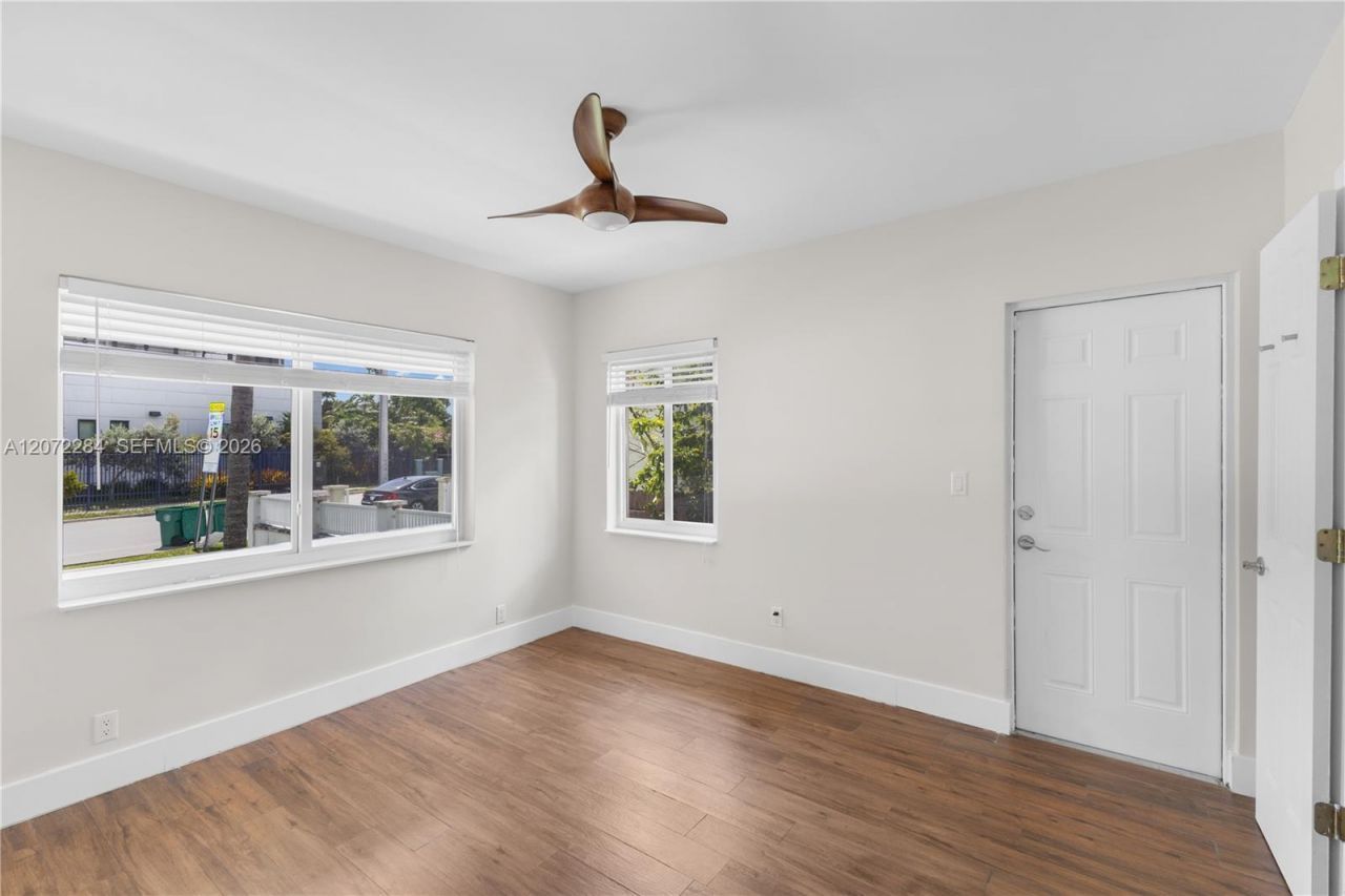 5990 NE 5th Ave, Miami, FL 33137 Photo