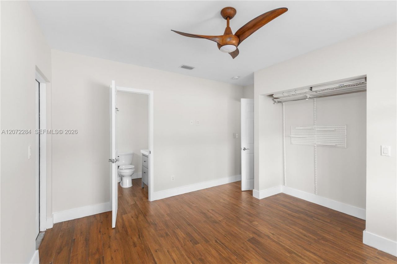 5990 NE 5th Ave, Miami, FL 33137 Photo