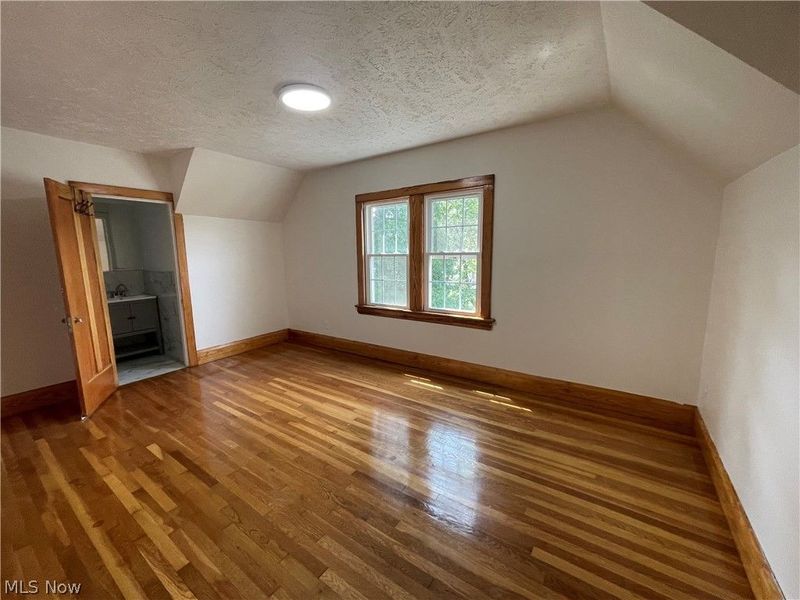 2235 Montclair Avenue, Youngstown, OH 44511 Photo 13
