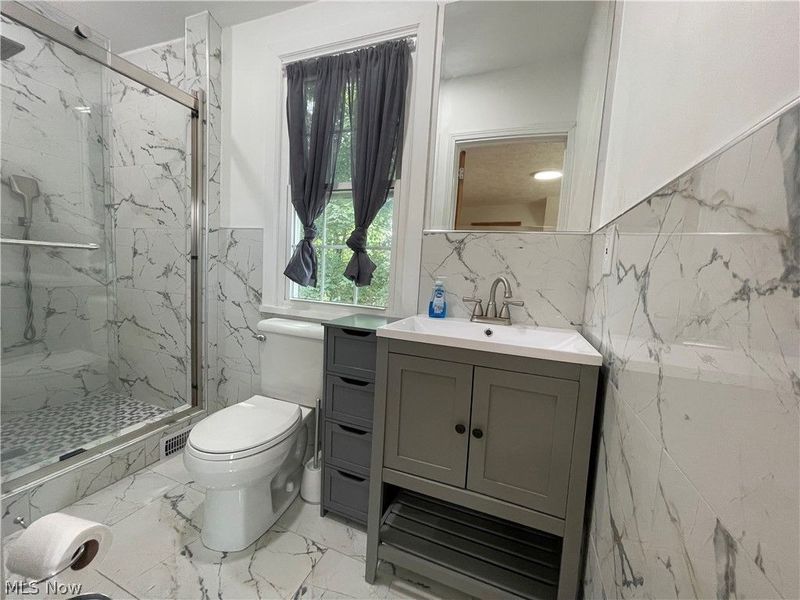 2235 Montclair Avenue, Youngstown, OH 44511 Photo 14