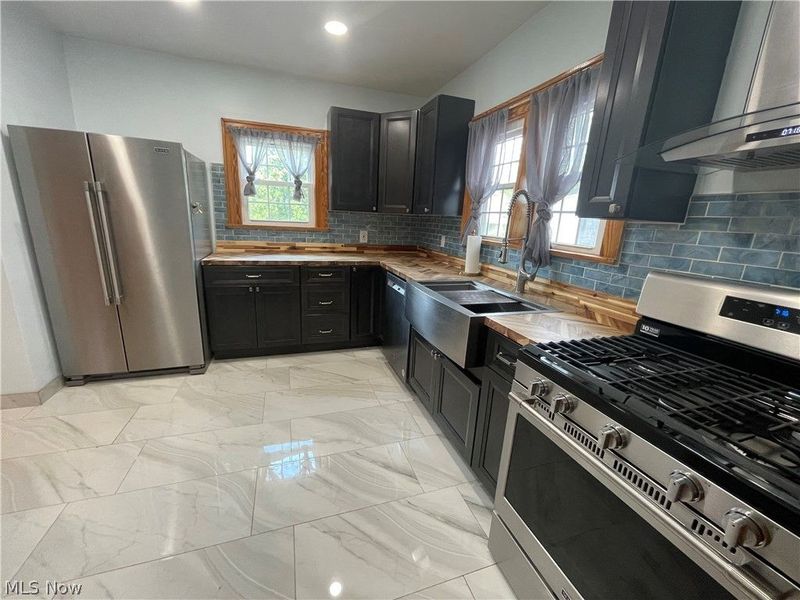 2235 Montclair Avenue, Youngstown, OH 44511 Photo 9