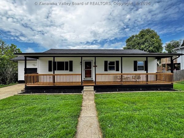 123 Dawn Hts, Scott Depot, WV 25560