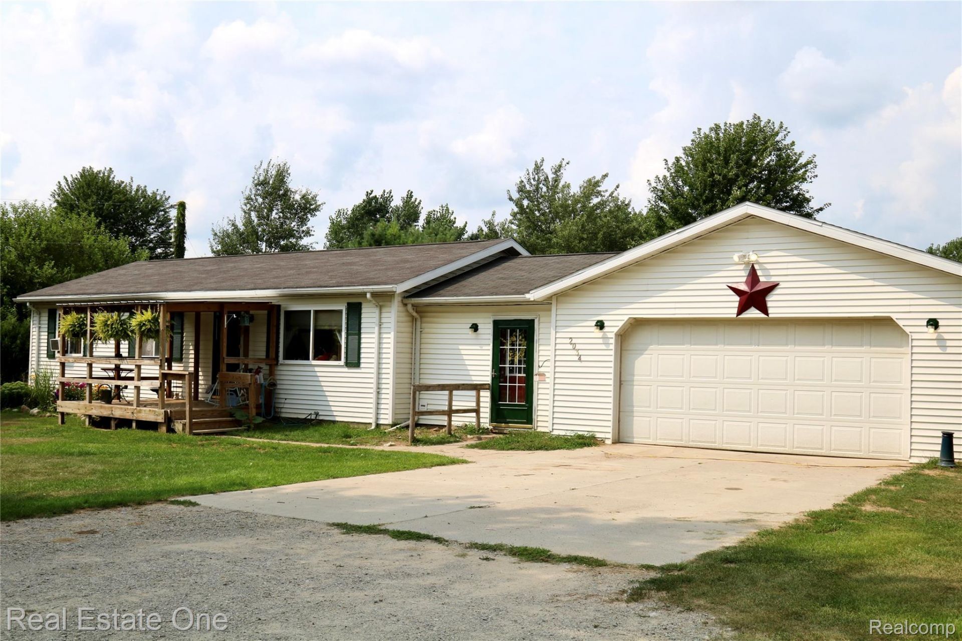 2034 Obrien Road, Fremont Township, Mi 48744 Main Photo
