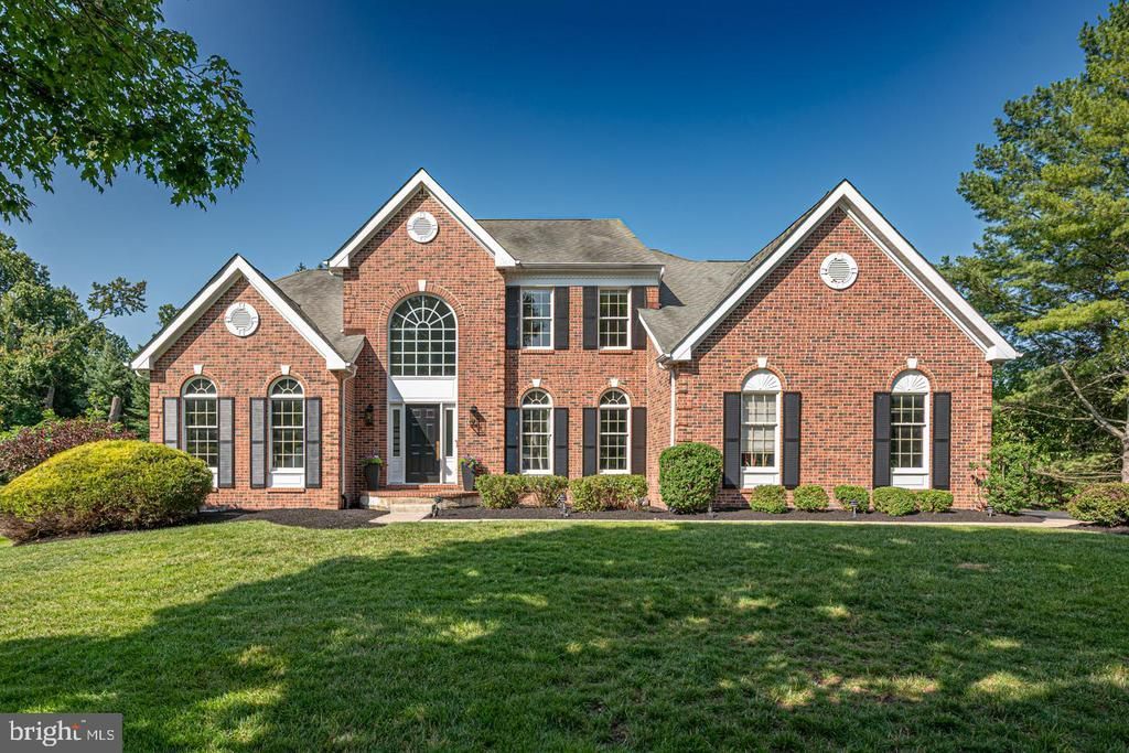 5 HEATHER WAY, NEWTOWN SQUARE, PA 19073