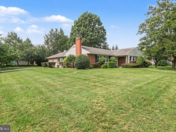 1548 BACHMANVILLE ROAD , HERSHEY, PA 17033