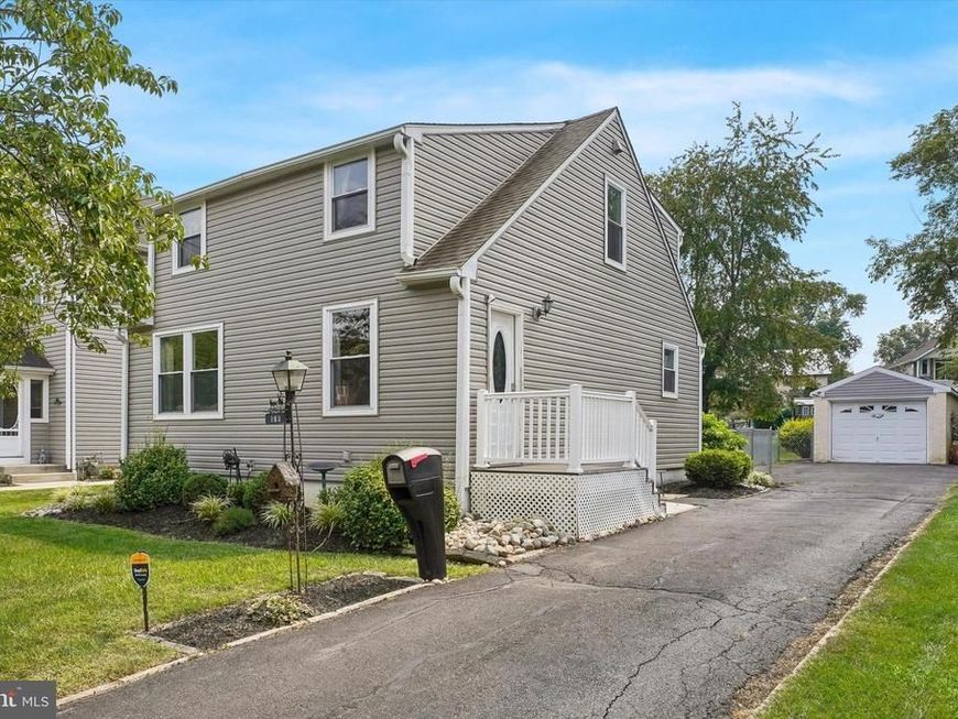 105 Loller Road , Hatboro, PA 19040 Main Photo