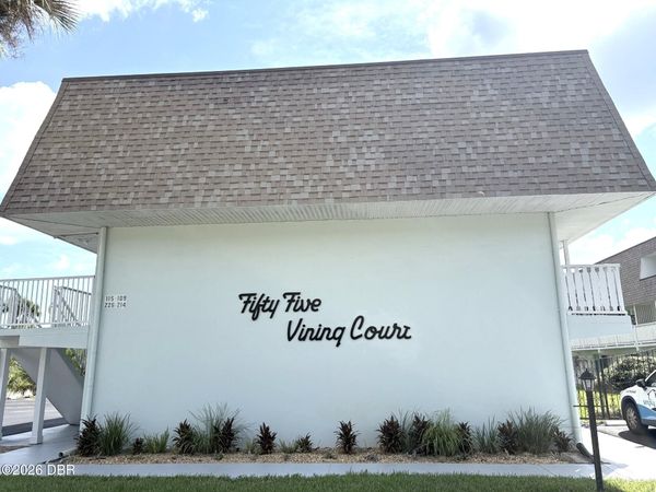 55 Vining Court, Unit 114, Ormond Beach, FL 32176
