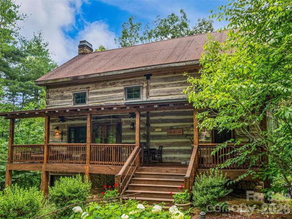 69 Dogwood Branch Road , Zirconia, NC 28790