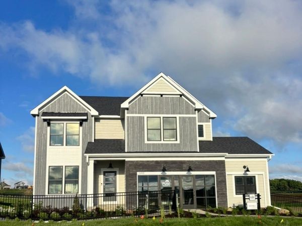 3722 Holbrook Drive , Waconia, MN 55387