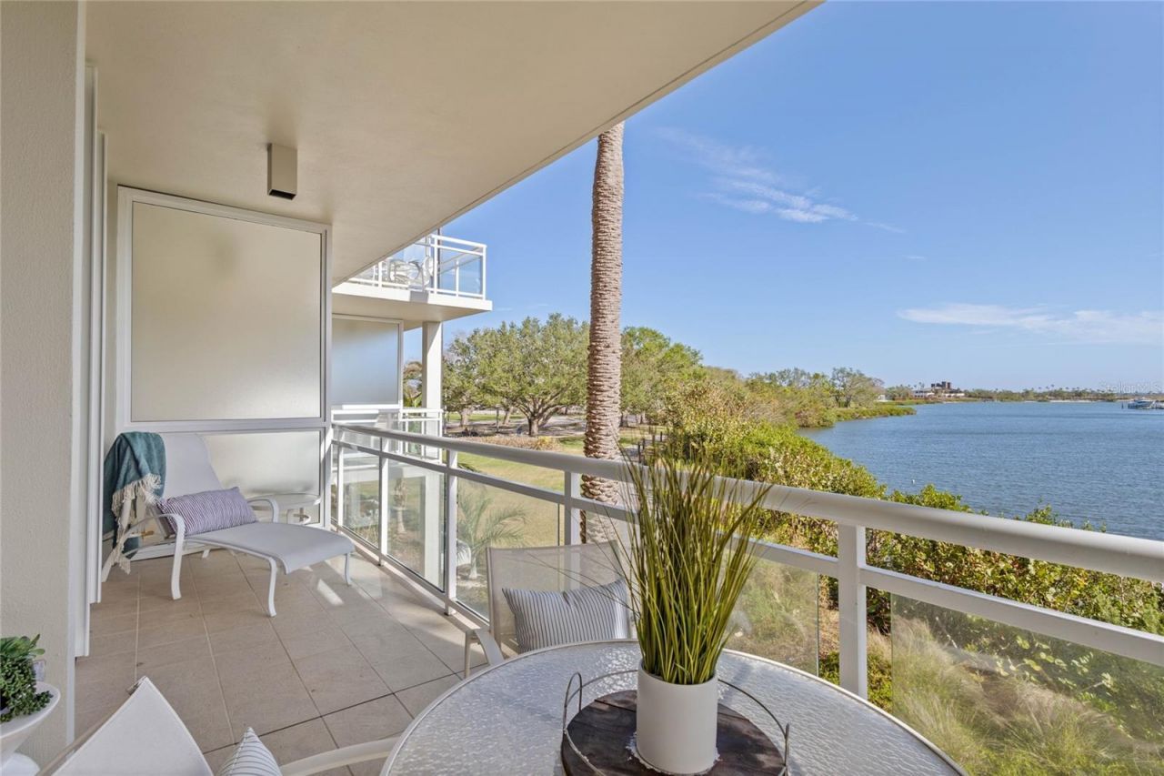 225 Sands Point Road, Unit 6103, Longboat Key, FL 34228 Photo