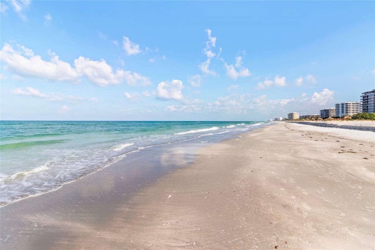 225 Sands Point Road, Unit 6103, Longboat Key, FL 34228 Photo