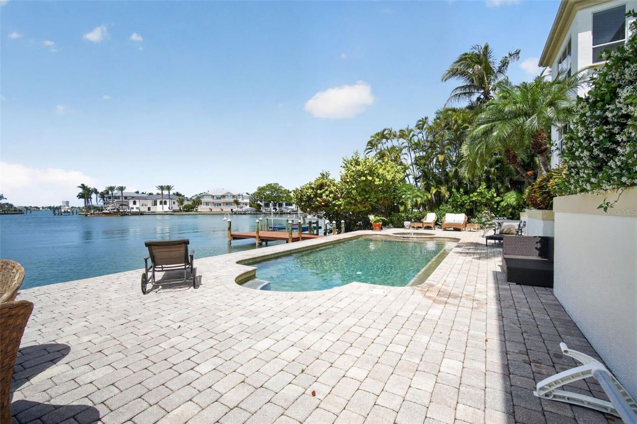 1444 Harbor Drive, Sarasota, FL 34239 Photo