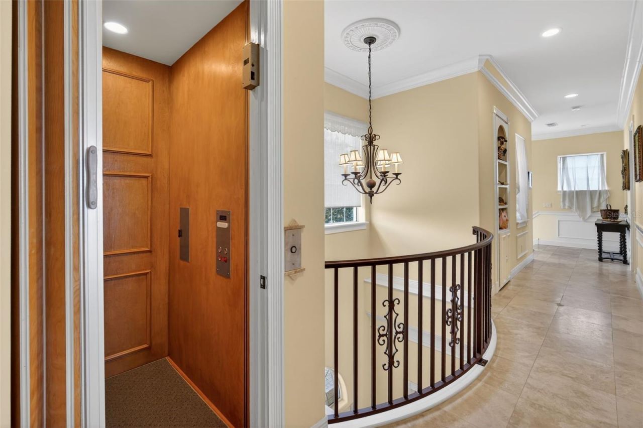 1444 Harbor Drive, Sarasota, FL 34239 Photo