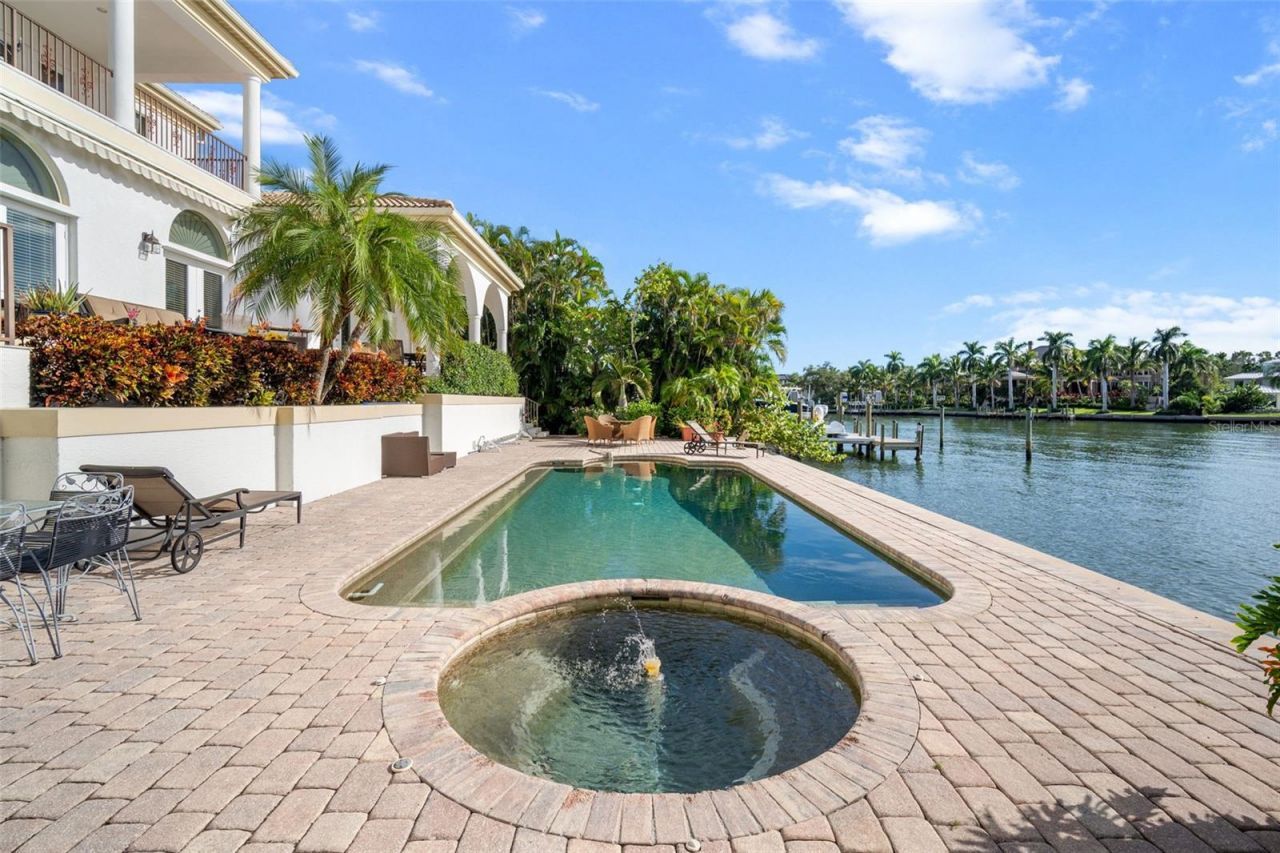 1444 Harbor Drive, Sarasota, FL 34239 Photo