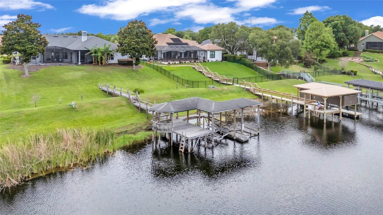 906 Johns Point Drive, Oakland, FL 34787 Photo