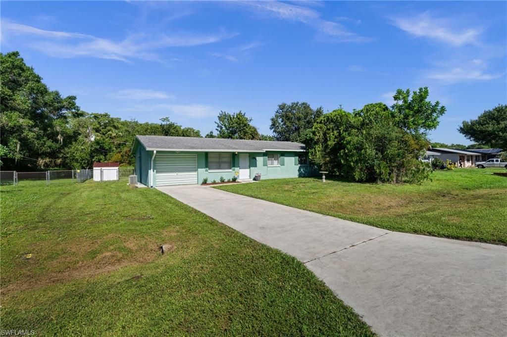 2976 Ribbon Ct , Fort Myers, FL 33905 Photo