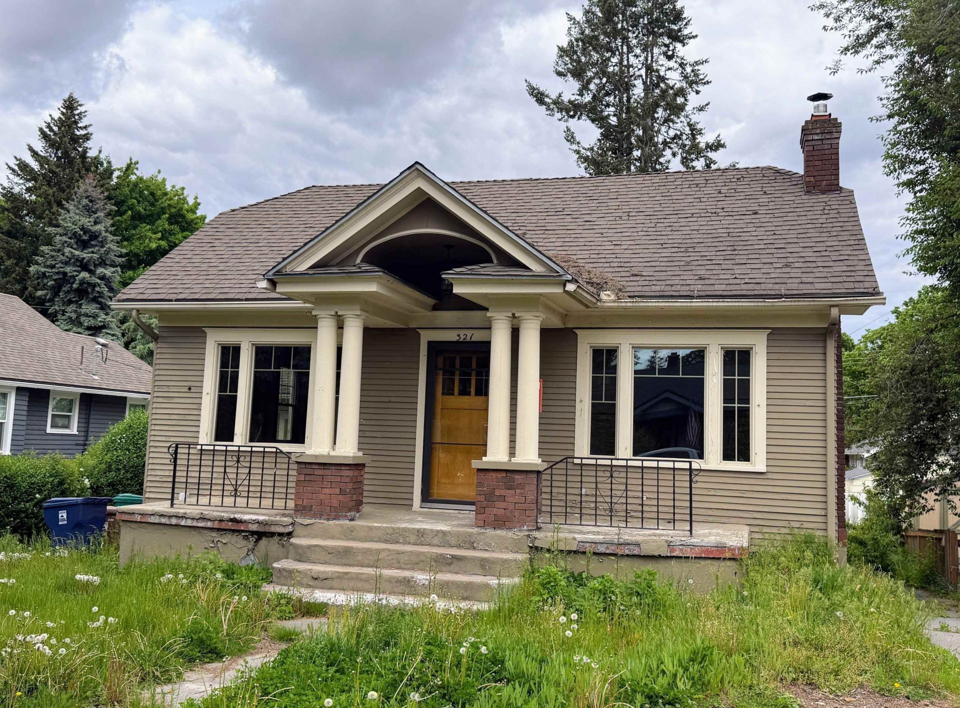 321 E 28th Ave, Spokane, WA 99203 Main Photo