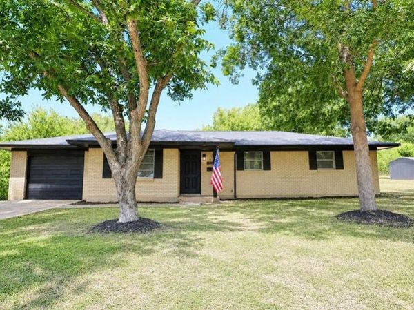 103 Beard Drive, Itasca, TX 76055