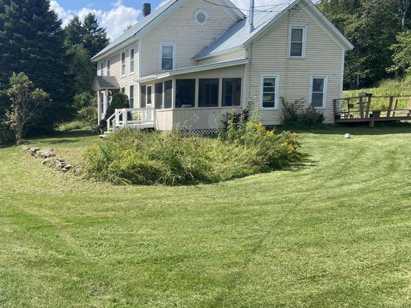 675 Creek Road, Crown Point, NY 12928