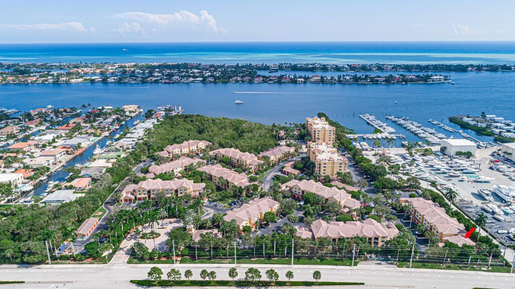 900 Scotia Drive, Unit 206, Hypoluxo, FL 33462 Photo