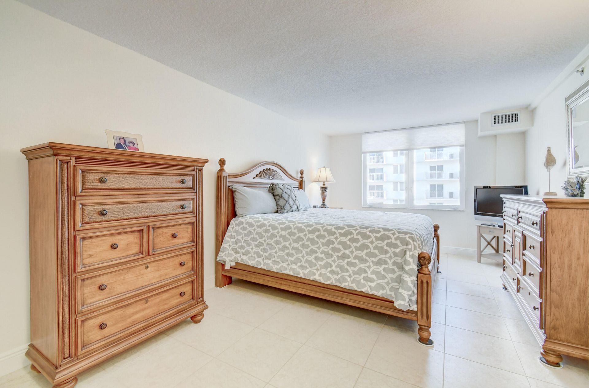 3221 S Ocean Boulevard, Unit 704, Highland Beach, FL 33487 Photo
